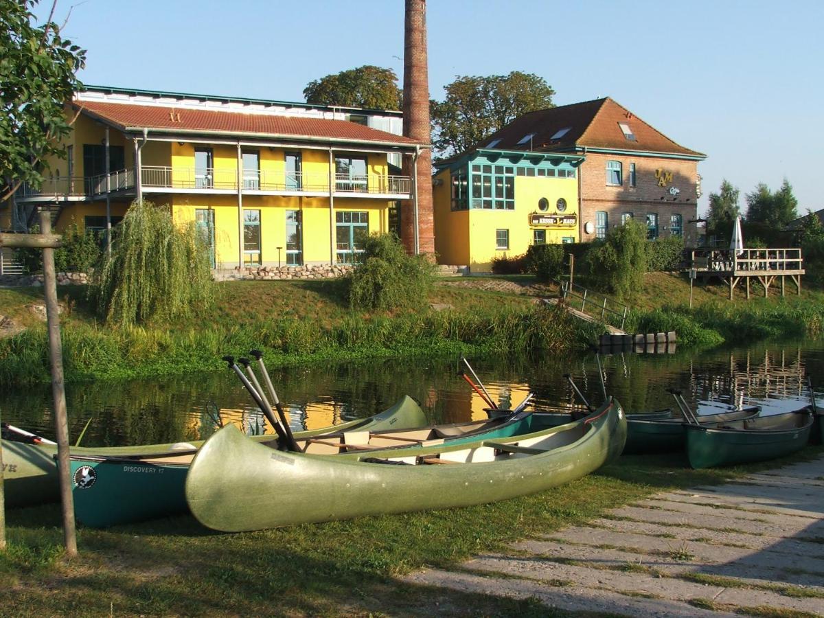 Ferienwohnung B Gaestehaus Muehlenstein Bad Sulze エクステリア 写真